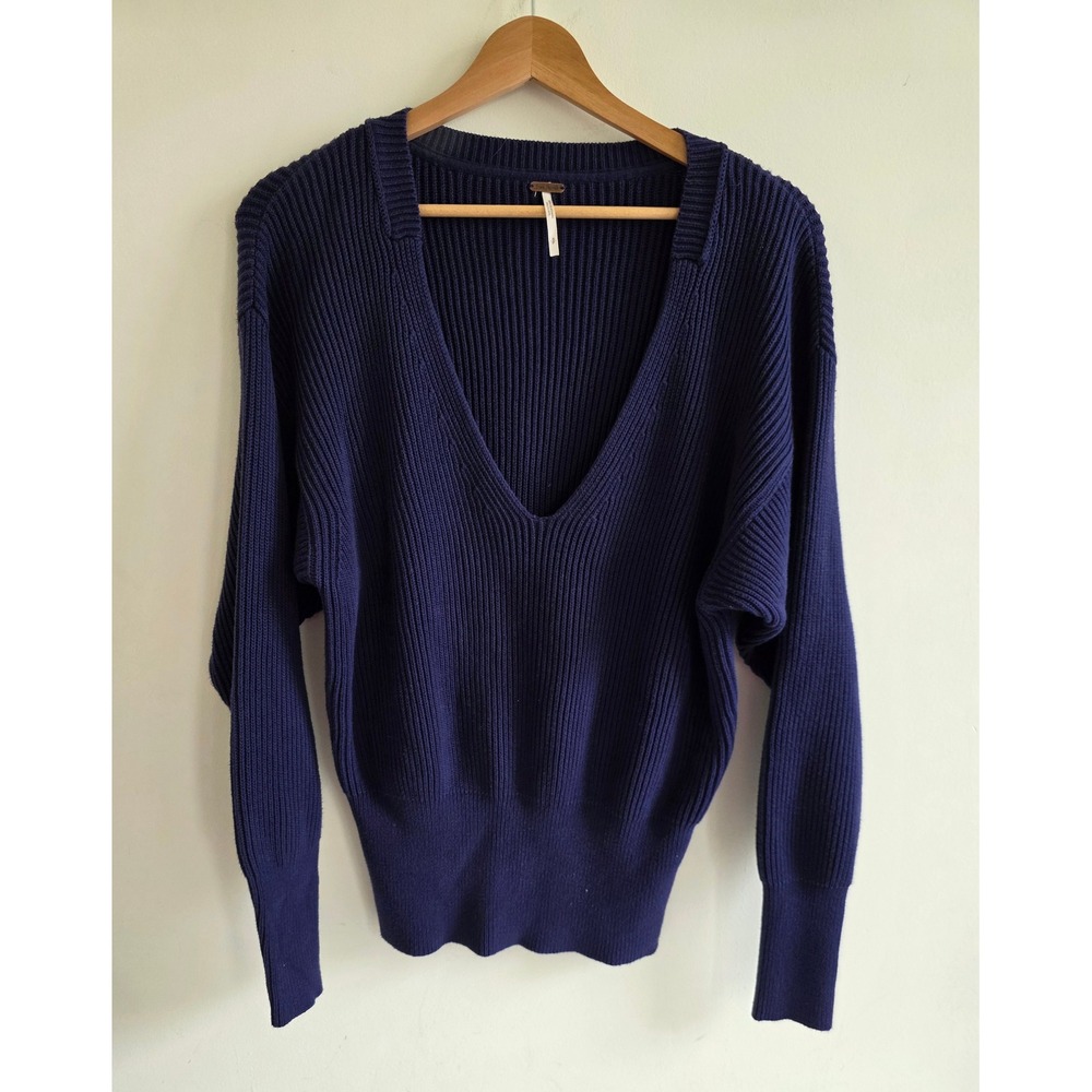 Free People Women's Ribbed V-Neck Navy Blue Chunky Pullover Sweater Small Petite